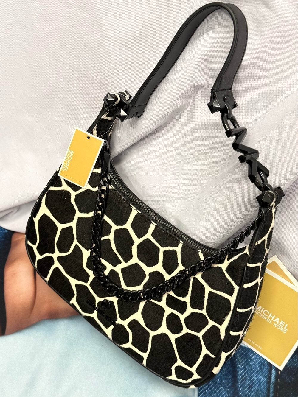 (new+tag) Michael Kors Black & Ivory Giraffe-Print Shoulder Bag Black Hardware